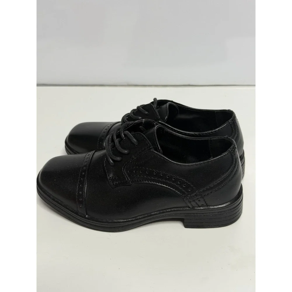 Strafford  Boys Size 11 Black Lace Up Dress Shoes New in Box